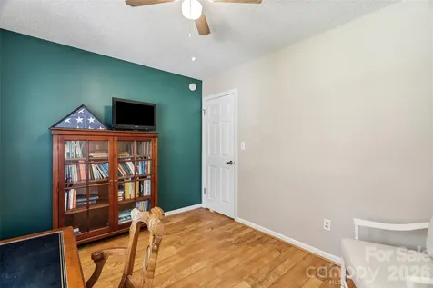 20 Mallard Court Brevard NC 28712