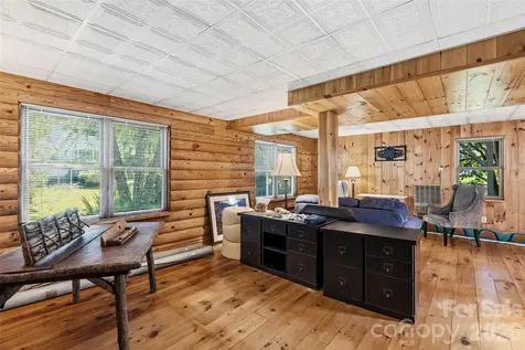 20 Mallard Court Brevard NC 28712