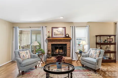20 Mallard Court Brevard NC 28712