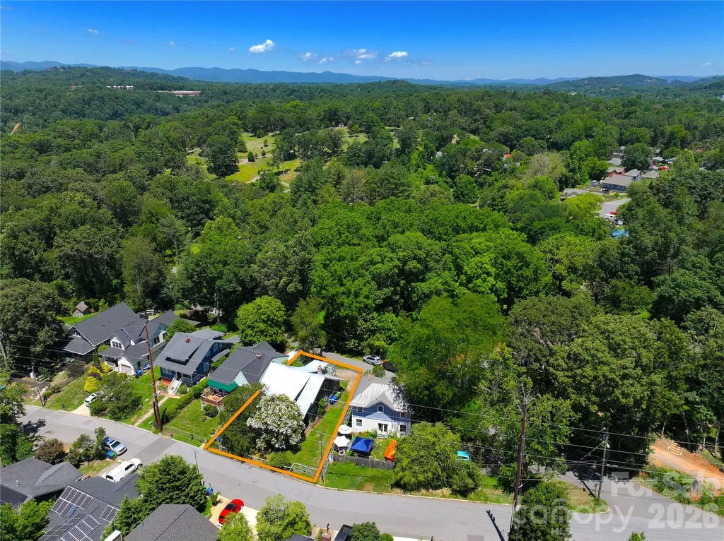 102 Courtland Avenue Asheville NC 28801