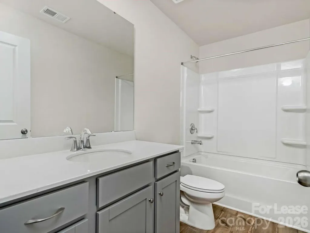 15741 Country House Street Charlotte NC 28273