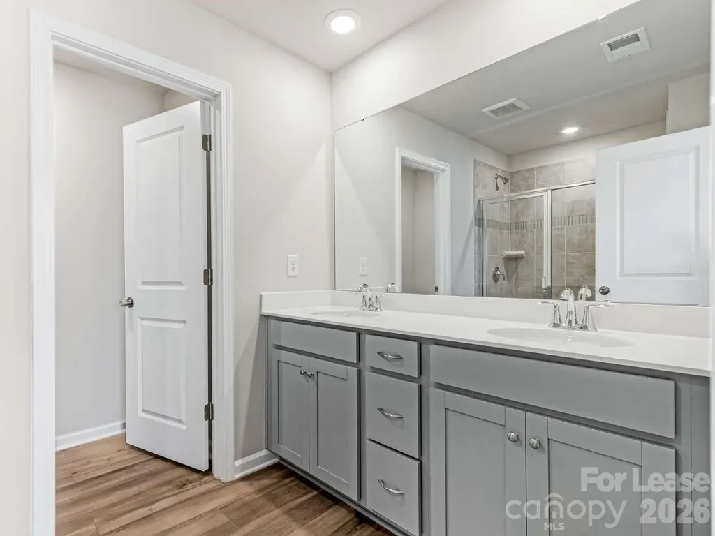 15741 Country House Street Charlotte NC 28273