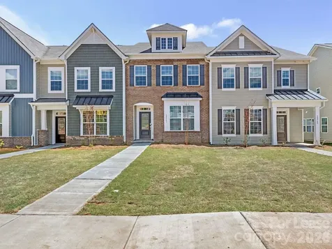 15741 Country House Street Charlotte NC 28273
