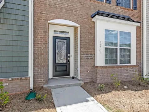 15741 Country House Street Charlotte NC 28273