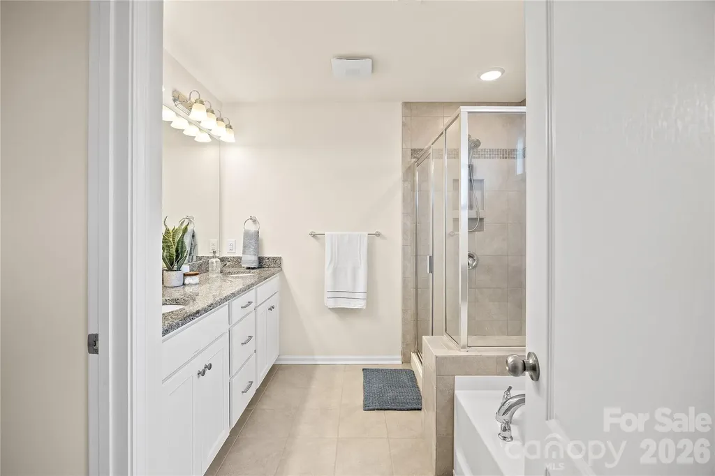 10522 Honeyfur Court Charlotte NC 28278