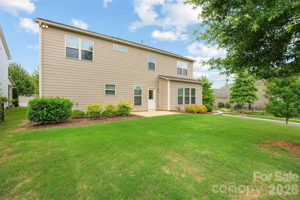10522 Honeyfur Court Charlotte NC 28278