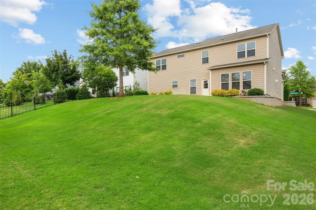 10522 Honeyfur Court Charlotte NC 28278