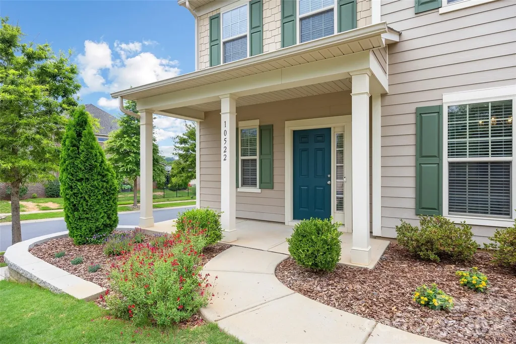 10522 Honeyfur Court Charlotte NC 28278