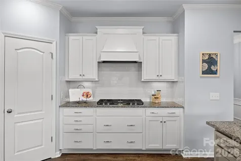 10522 Honeyfur Court Charlotte NC 28278