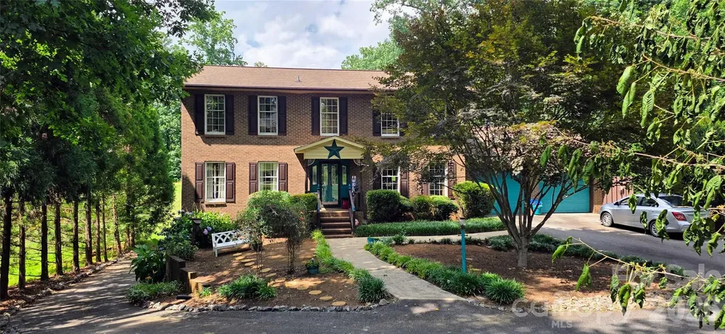 3110 Ninth Tee Drive Newton NC 28658