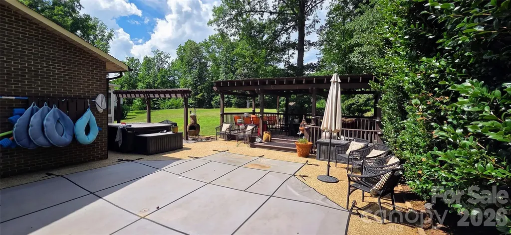 3110 Ninth Tee Drive Newton NC 28658