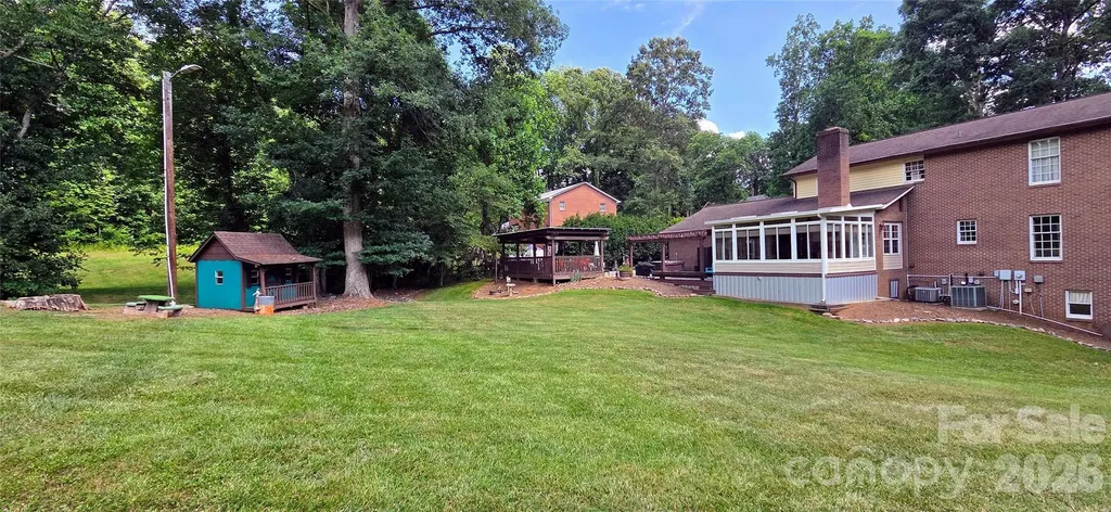 3110 Ninth Tee Drive Newton NC 28658