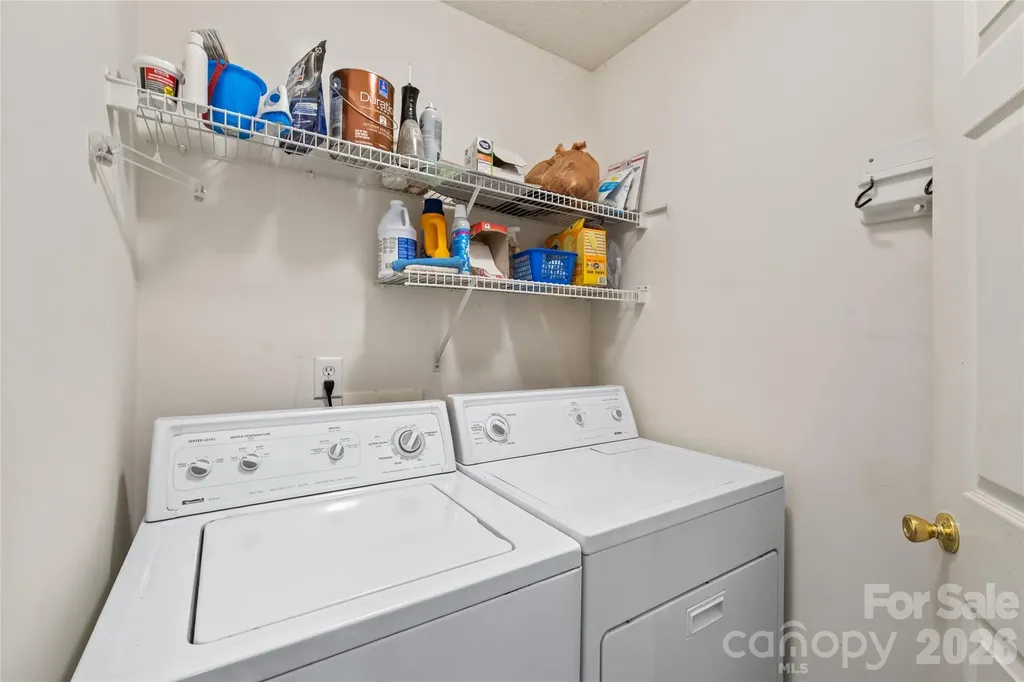 15411 Asterwind Court Charlotte NC 28277