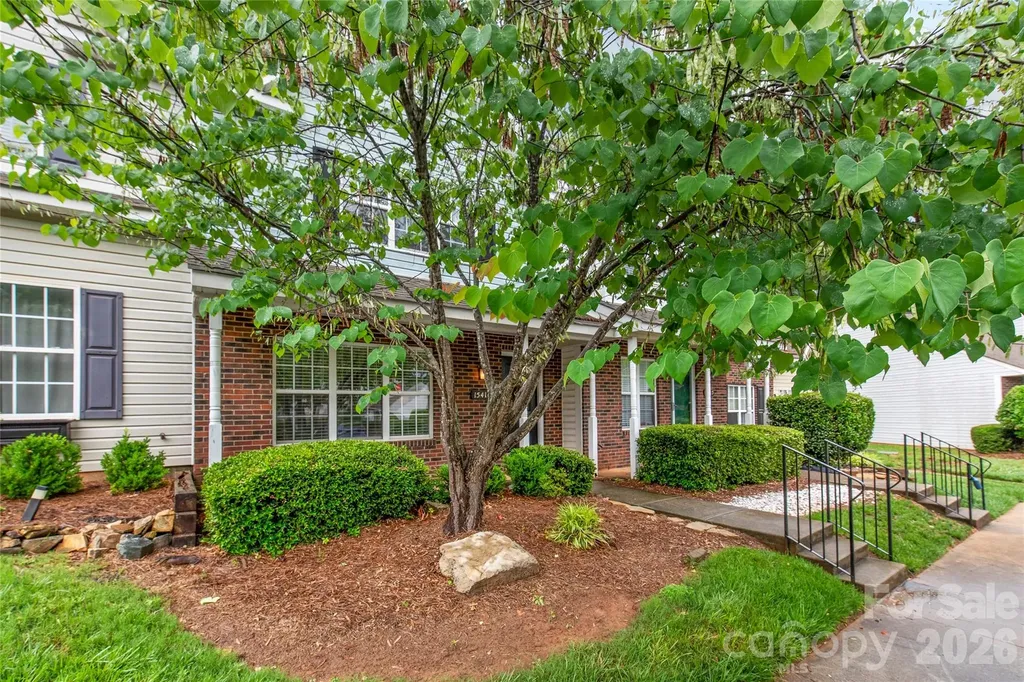 15411 Asterwind Court Charlotte NC 28277