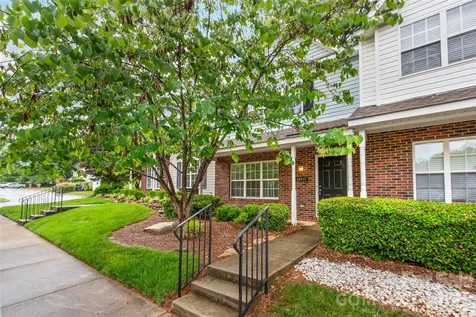 15411 Asterwind Court Charlotte NC 28277