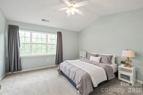 15411 Asterwind Court Charlotte NC 28277