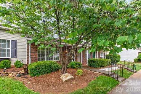15411 Asterwind Court Charlotte NC 28277