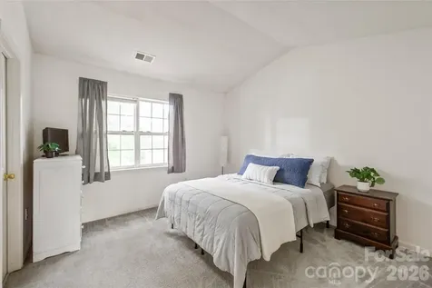 15411 Asterwind Court Charlotte NC 28277