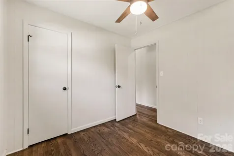 28 Maiden Lane York SC 29745