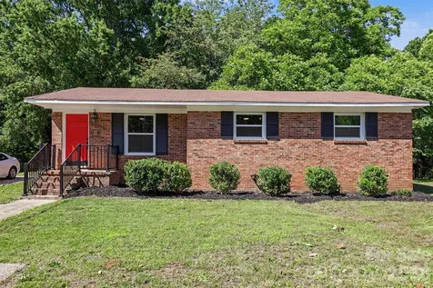 28 Maiden Lane York SC 29745