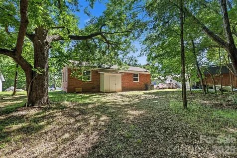 28 Maiden Lane York SC 29745