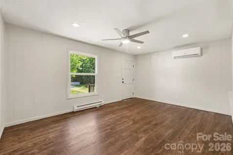28 Maiden Lane York SC 29745