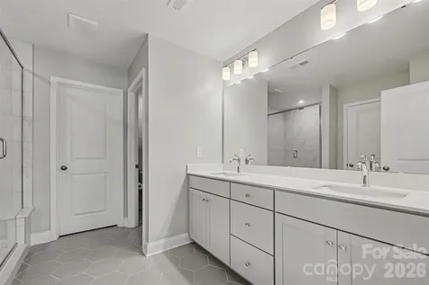 642 Amberjack Place York SC 29745