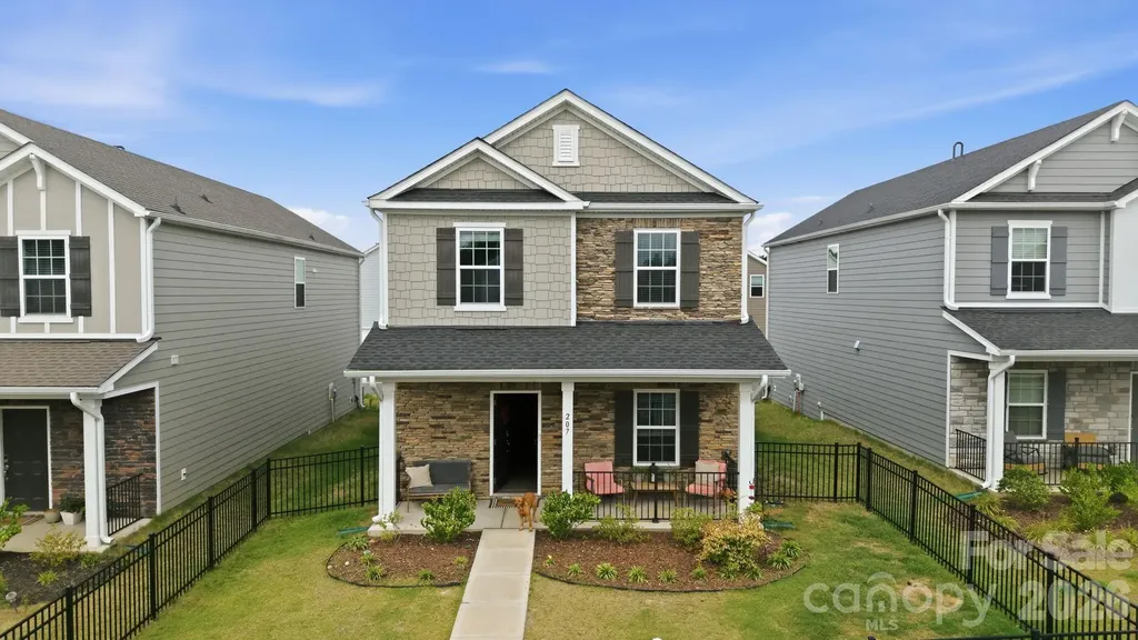 207 Orson Oaks Lane Pineville NC 28134