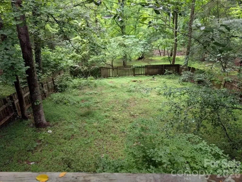197 Dogwood Drive Hayesville NC 28904