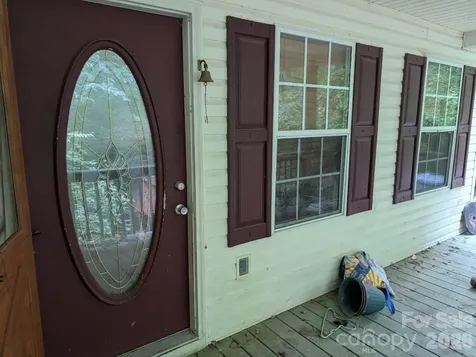 197 Dogwood Drive Hayesville NC 28904