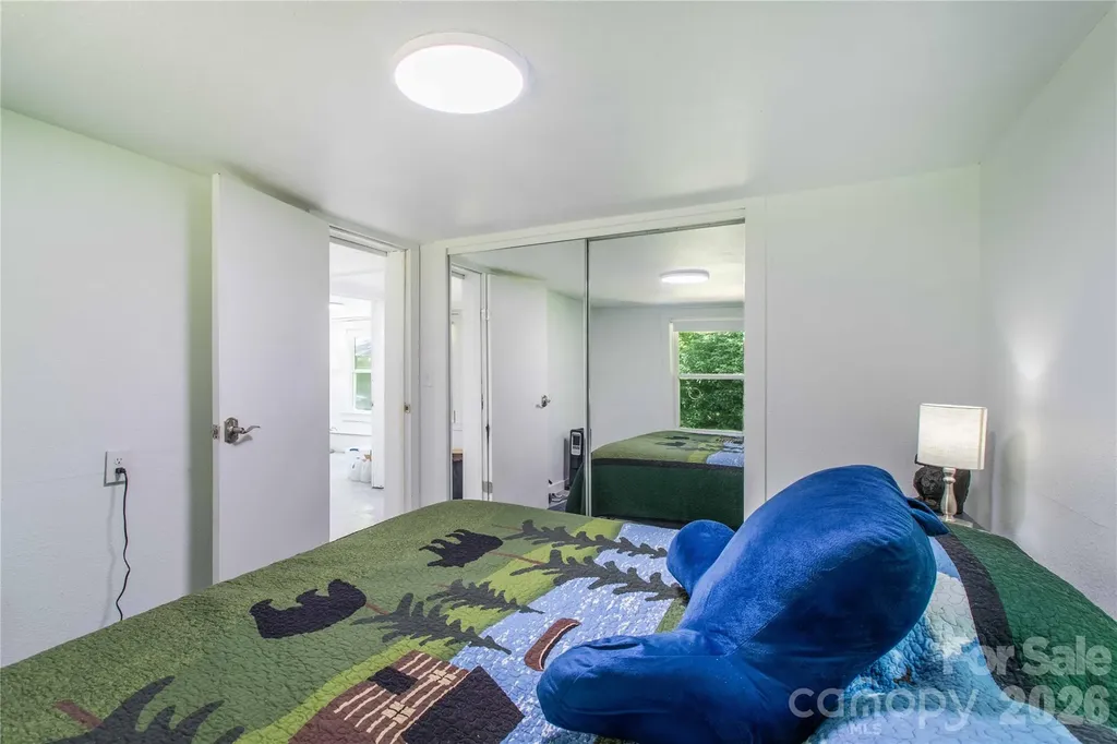 2603 Kim Miller Road Lake Toxaway NC 28747