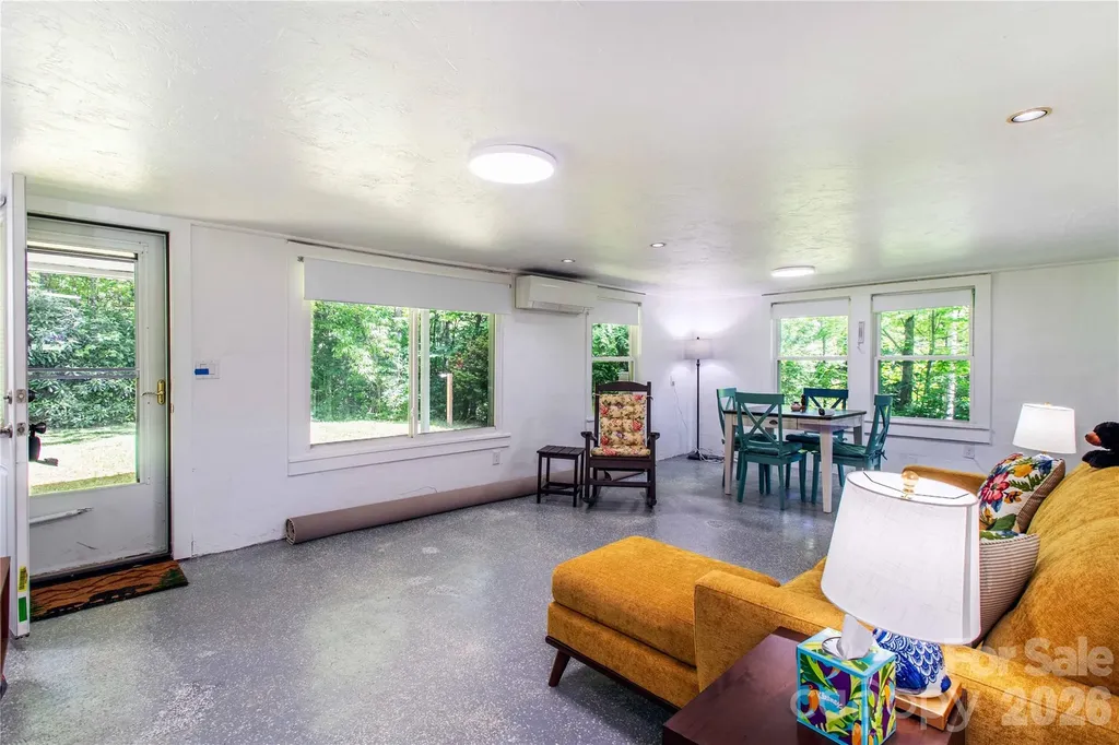 2603 Kim Miller Road Lake Toxaway NC 28747