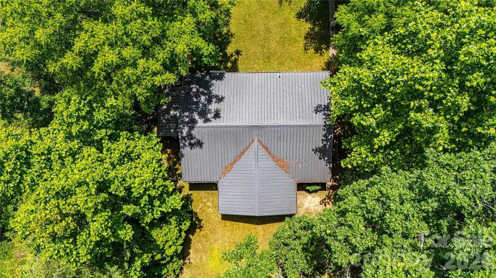 2603 Kim Miller Road Lake Toxaway NC 28747