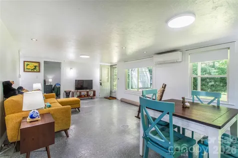 2603 Kim Miller Road Lake Toxaway NC 28747