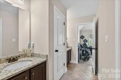 10515 Sweethaven Lane Harrisburg NC 28075