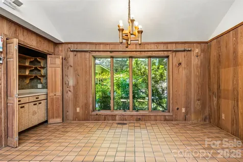1430 Valmont Drive Hendersonville NC 28791