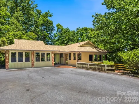 1430 Valmont Drive Hendersonville NC 28791