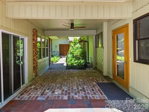 1430 Valmont Drive Hendersonville NC 28791