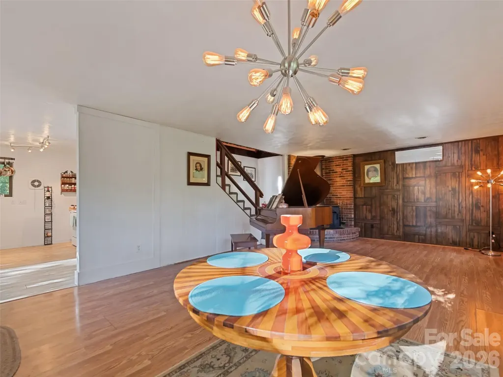 33 Wenlock Way Waynesville NC 28785