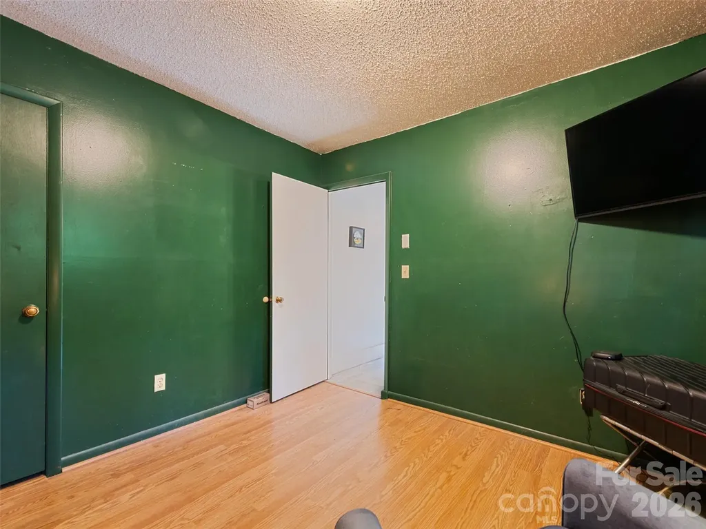 33 Wenlock Way Waynesville NC 28785