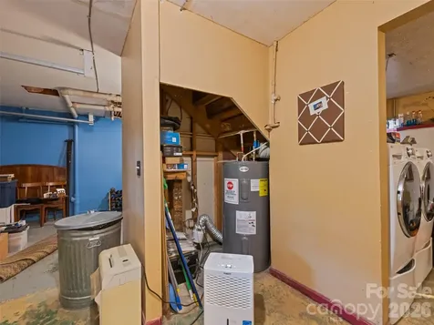 33 Wenlock Way Waynesville NC 28785