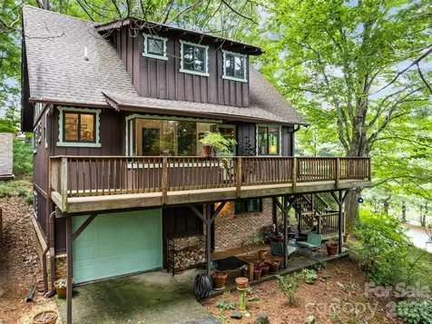 33 Wenlock Way Waynesville NC 28785