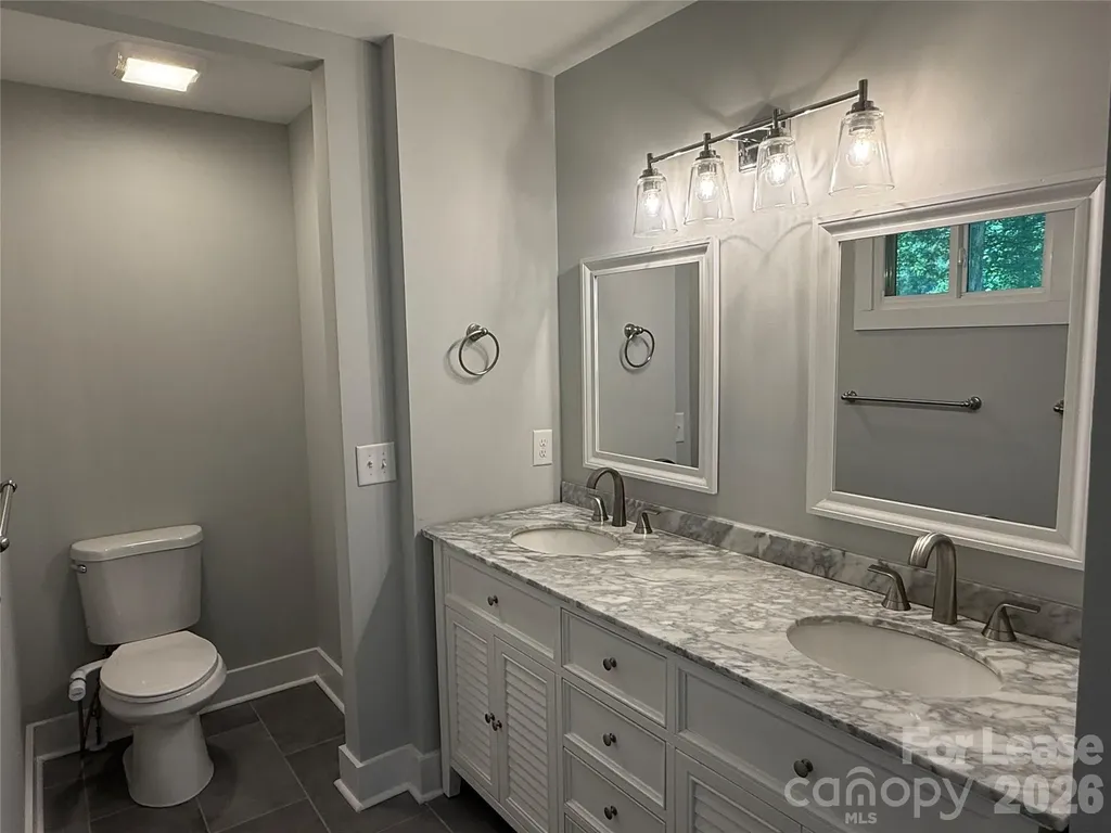 200 Sherwood Drive Huntersville NC 28078