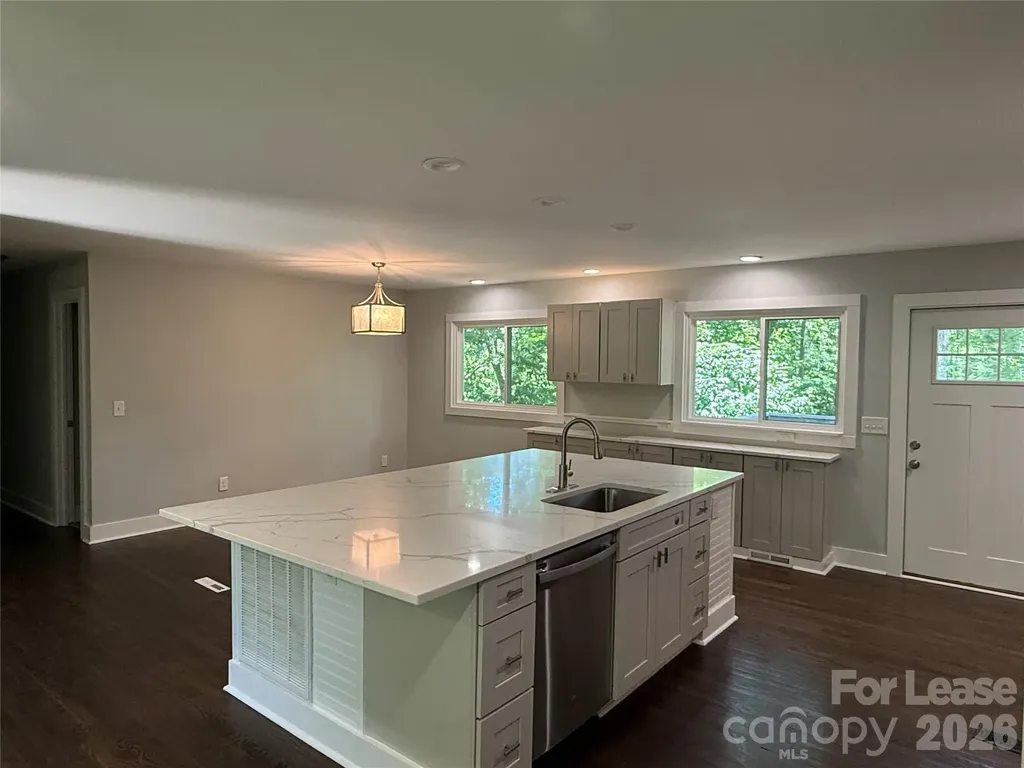200 Sherwood Drive Huntersville NC 28078