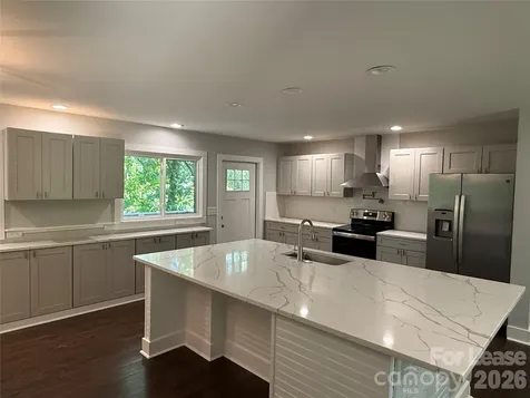 200 Sherwood Drive Huntersville NC 28078