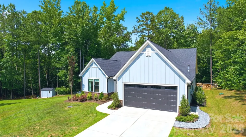 178 Powder Spring Drive Statesville NC 28677