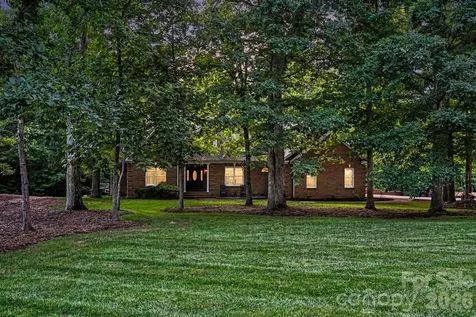 4016 Ancestry Circle Weddington NC 28104