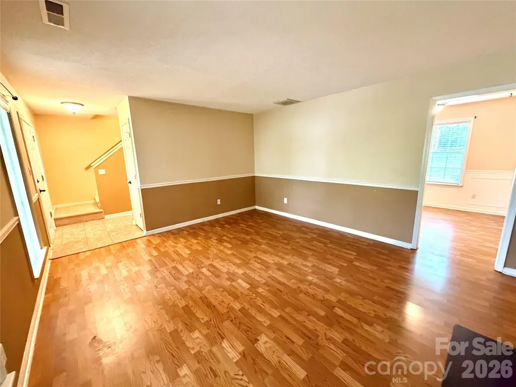 8004 Glencannon Drive Charlotte NC 28227
