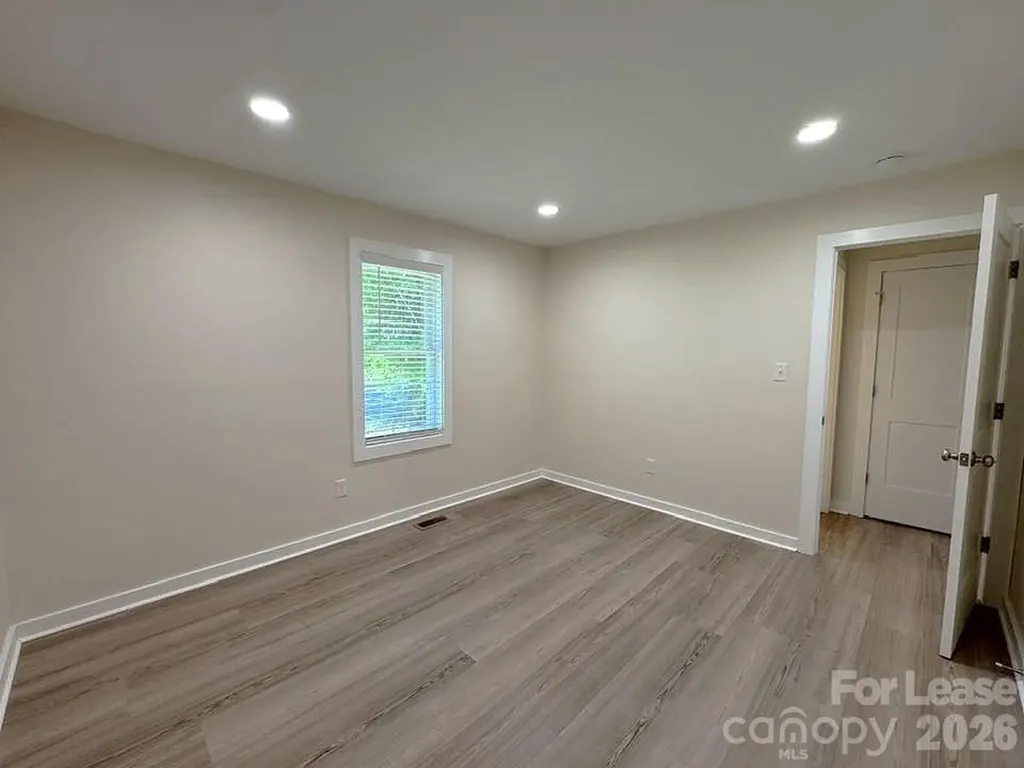 19612 Oak Street Cornelius NC 28031