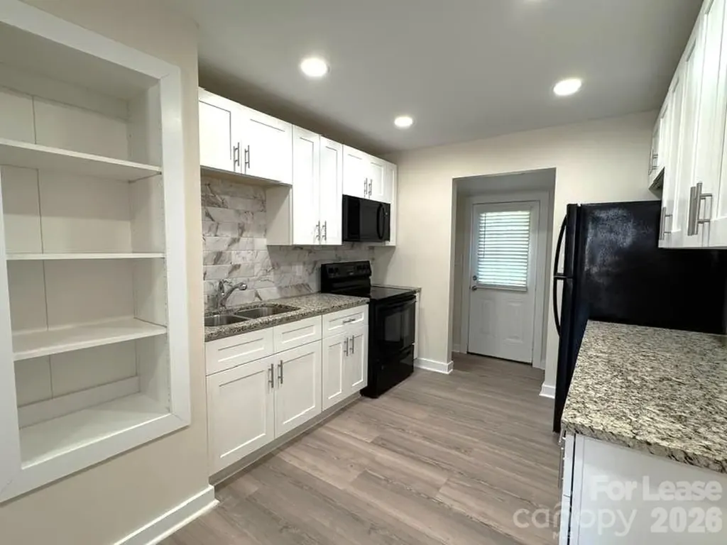 19612 Oak Street Cornelius NC 28031